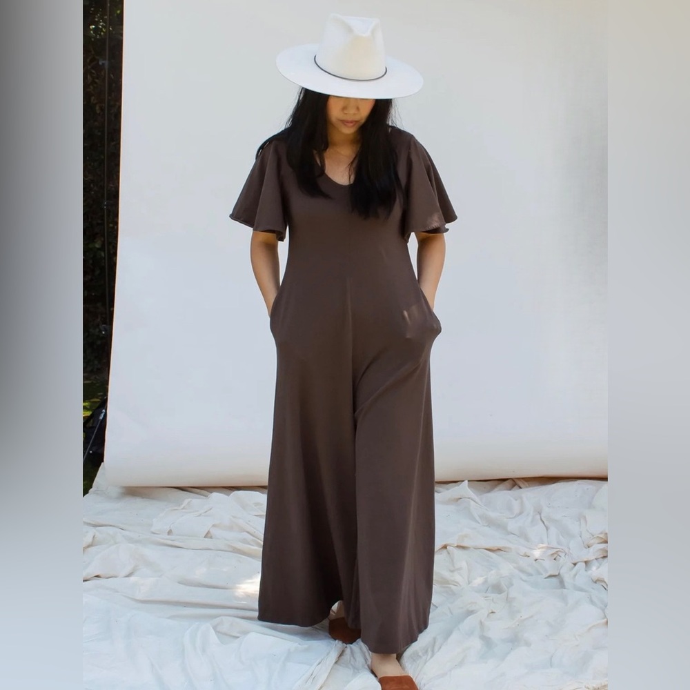 Mien Studios Villa Flutter Sleeve Jumpsuit, Espresso